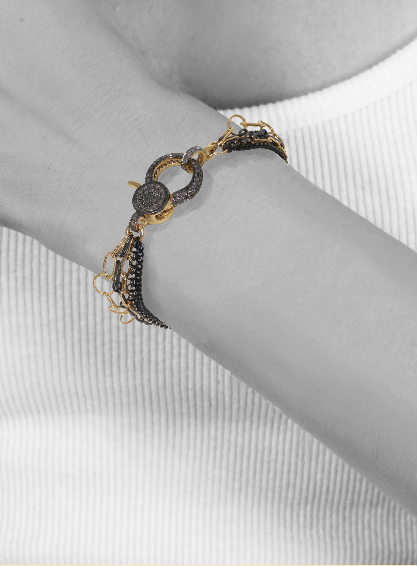 Gold and silver chain combo, diamond clasp, 18kt/ss, 7.25” L