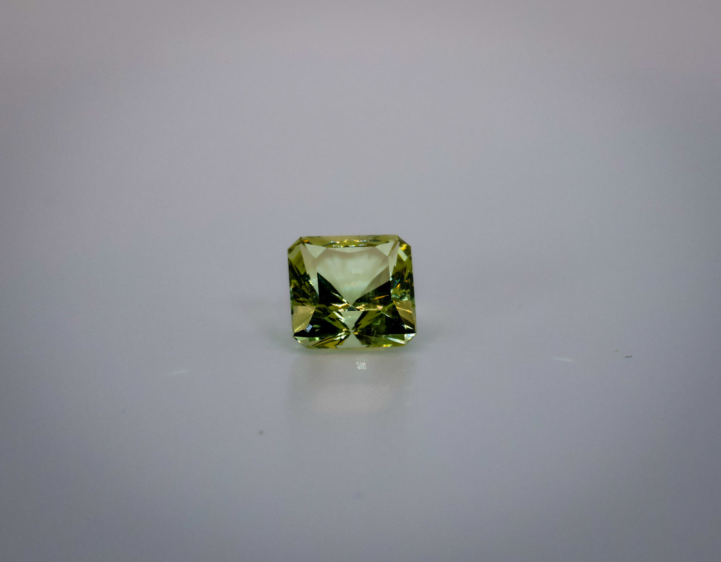 Yellow Beryl Square Shape 2.52cts