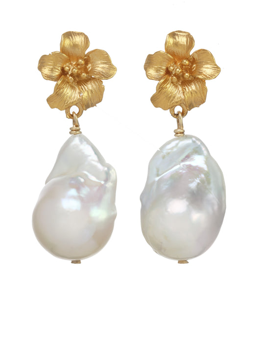 White baroque pearl, 15-20 mm vermeil flower, 1.5” H x .5” W, LE