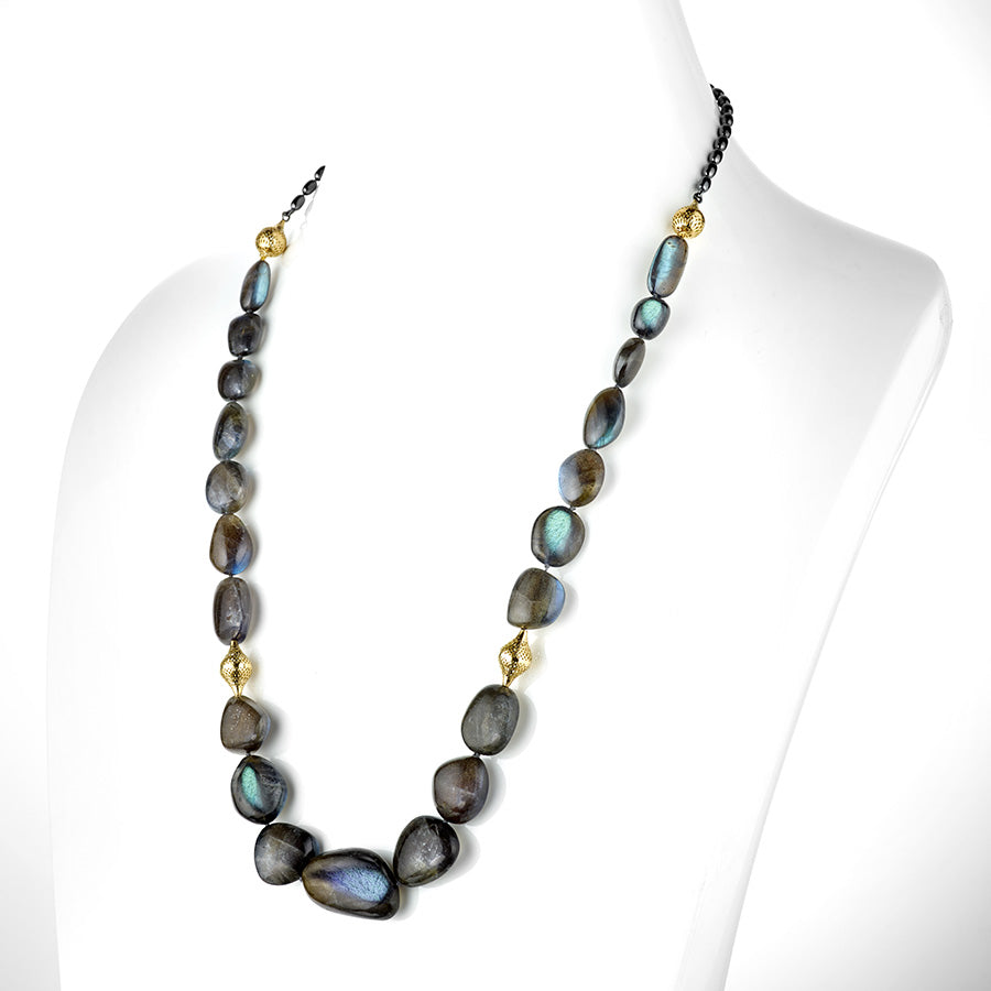 Medium Labradorite Necklace