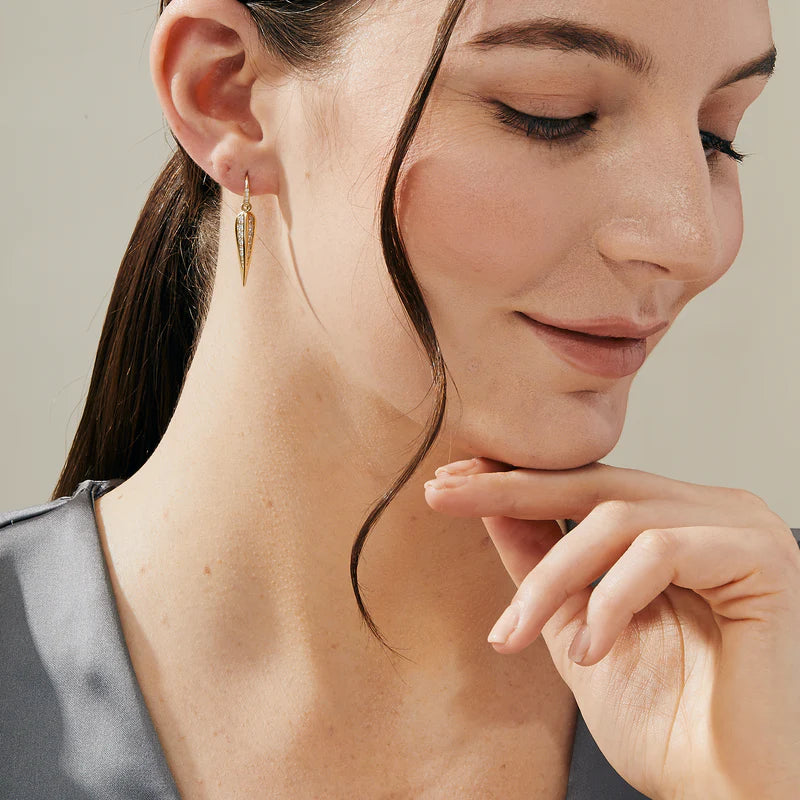 Jardin Small Love Leaf Earrings 18 karat yellow gold